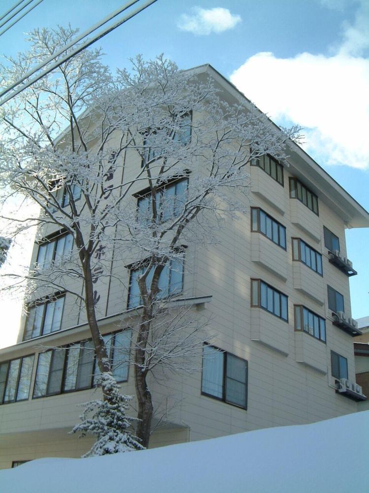 Akakura Wakui Hotel Myoko Exterior foto